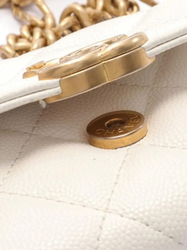 CHANEL 2021 Quilted Caviar Card Holder on Chain crossbody bag - 图片 4